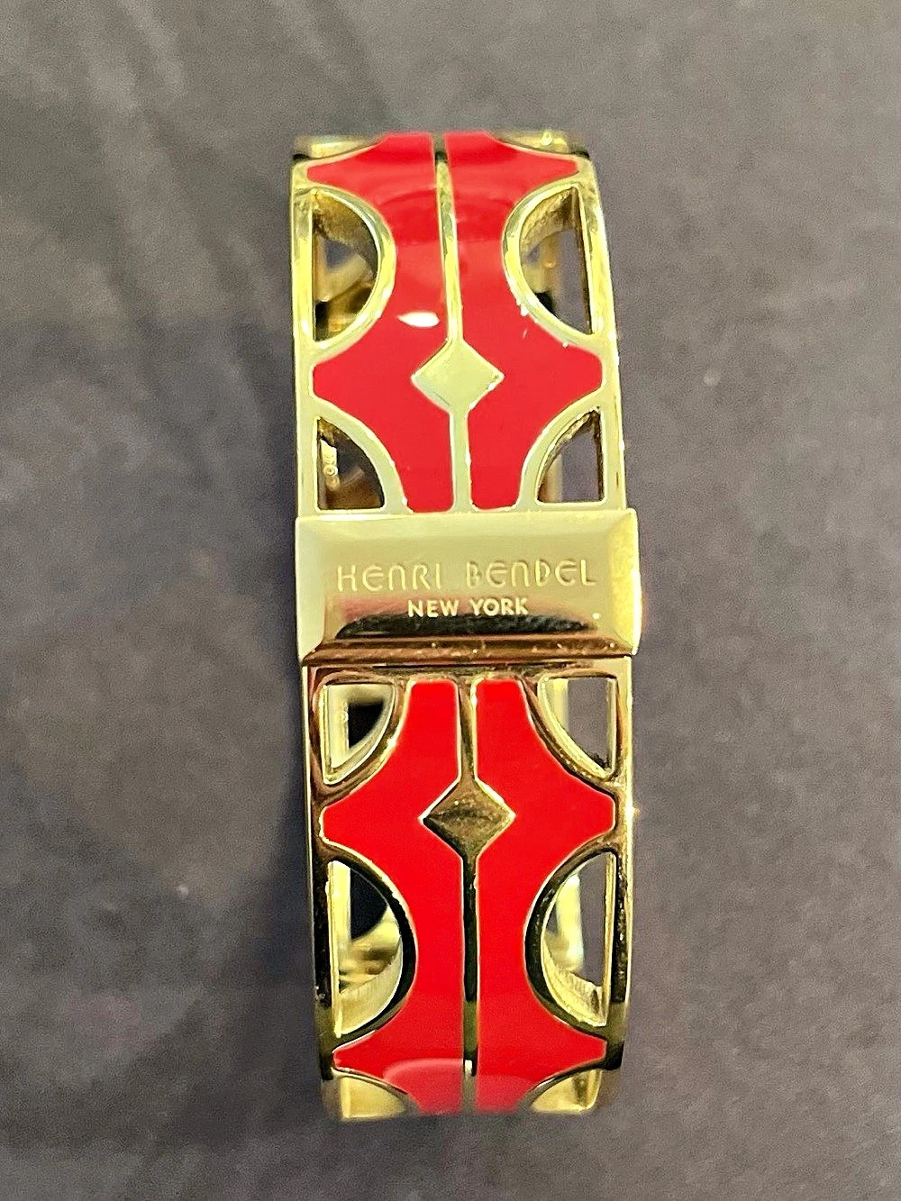 Henri Bendel Milliner Signature Hinged Bangle Red & Gold Like New